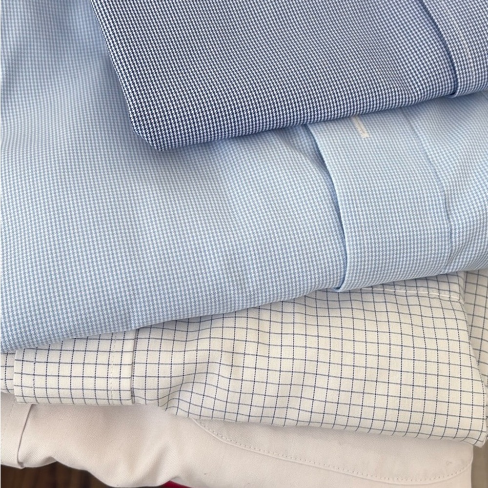 Brooks Brothers Blue and White Patterned Dress Shirt